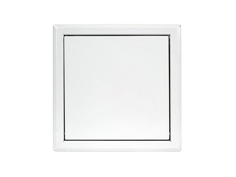 Trappe métal laquée « pousser-lâcher » – 200×200